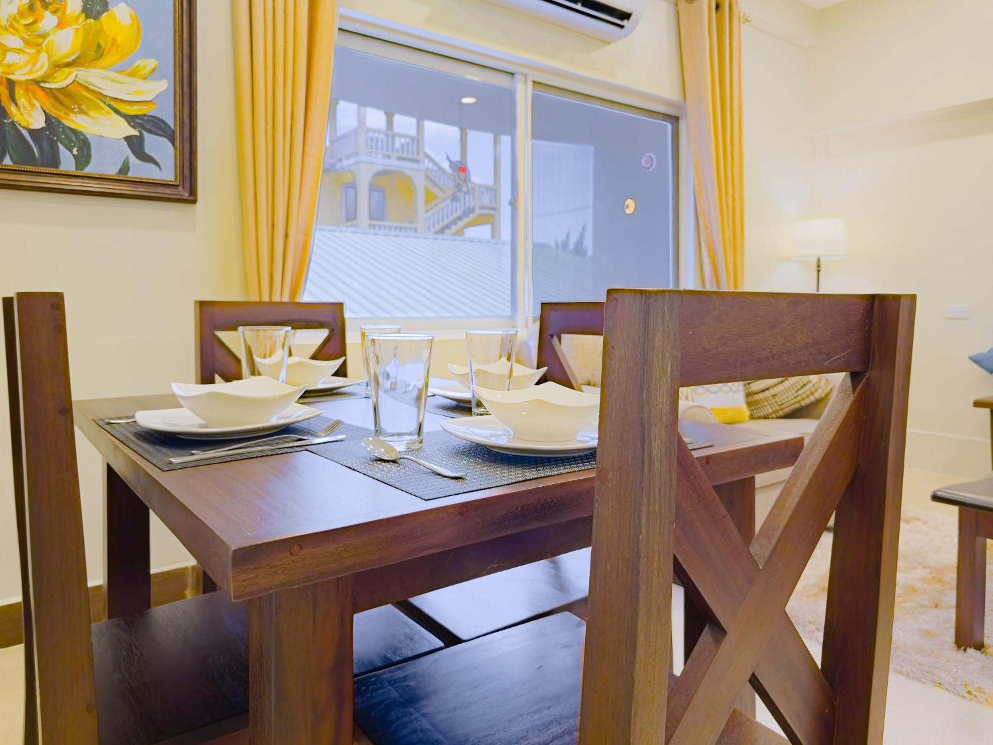 Louis' Apartments Placencia エクステリア 写真